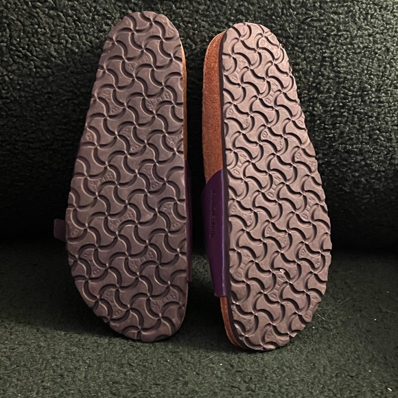 Purple Patent Leather Arizona Birkenstocks - Picture 4 of 5